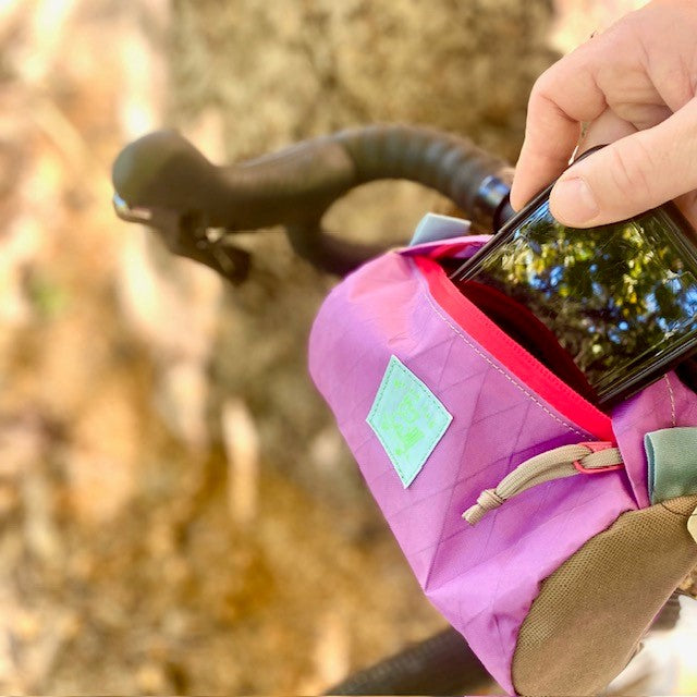 Blue Lug Handlebar Bike Pouch - X-Pac Lavender / Beige