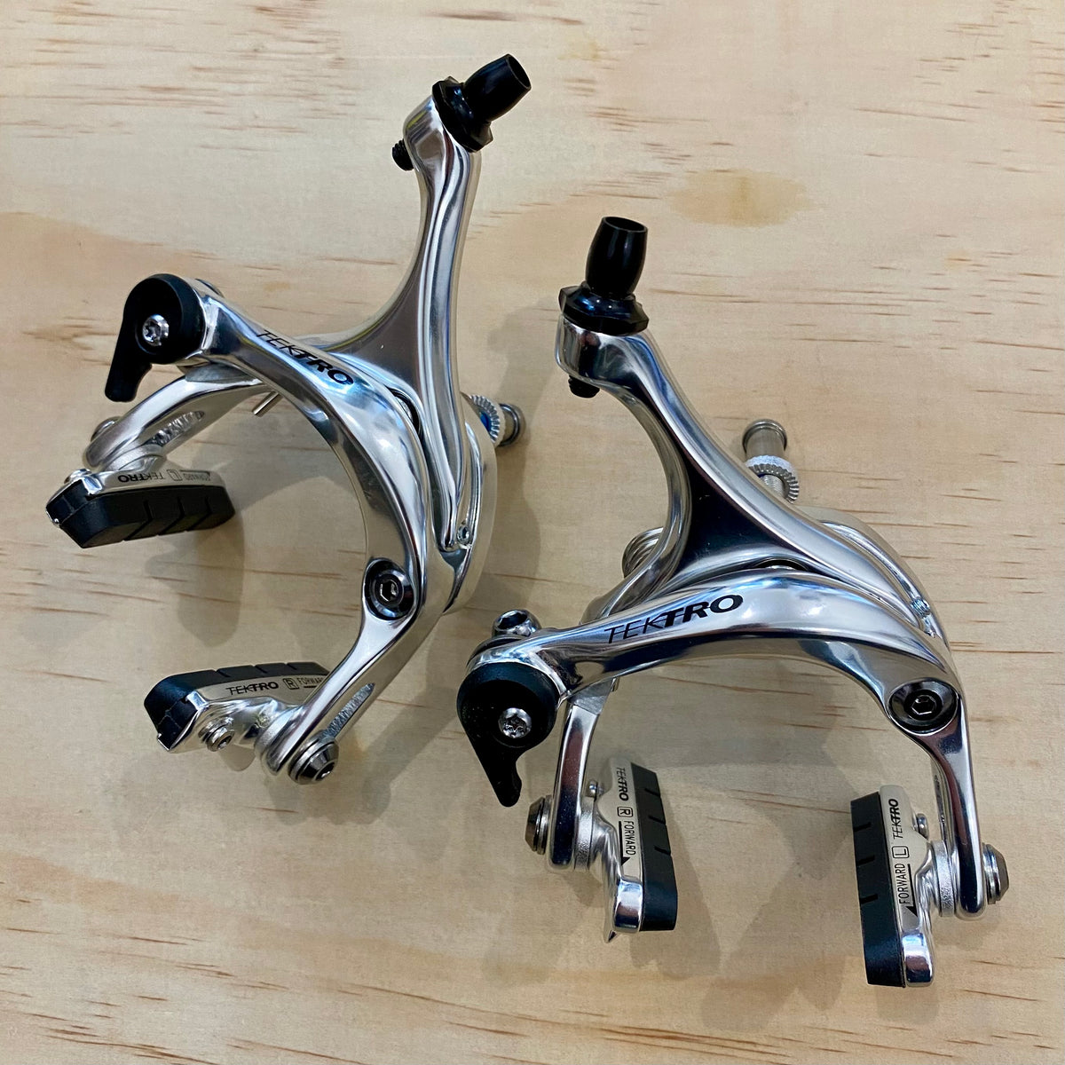 TEKTRO R526 Front & Rear Rim Brake Caliper - Silver