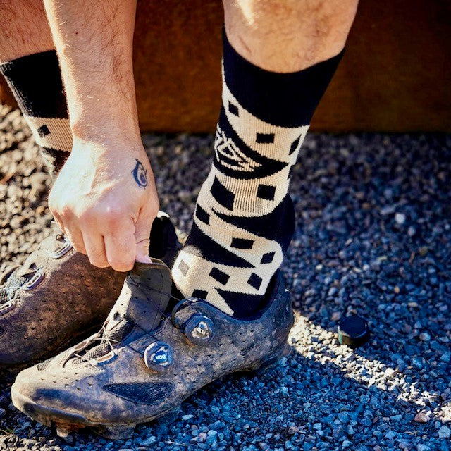 PORTLAND DESIGN WORKS X HIPPY FEET Rattlesnek Bike Socks