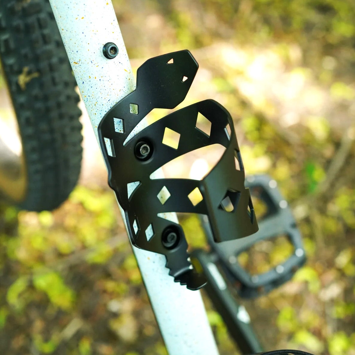 PORTLAND DESIGN WORKS Rattlesnek Bike Bottle Cage - Black