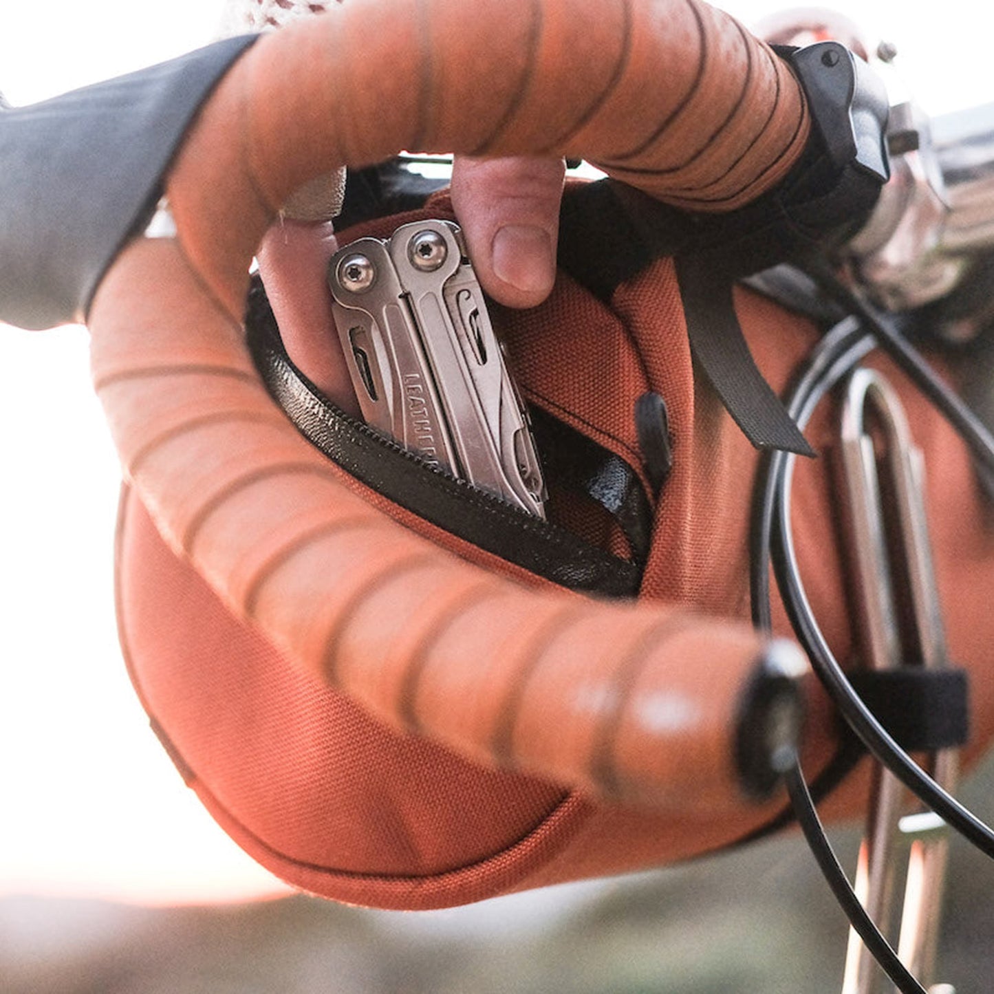 ROAD RUNNER West Coast Burrito Handlebar Bike Bag