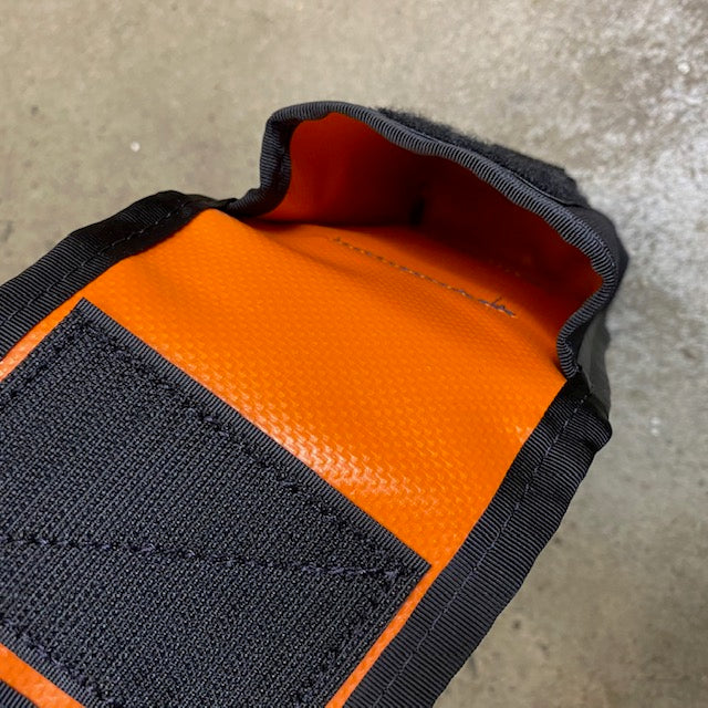 ELLUM BAG WORKS Large Phone Pouch - Black Cordura