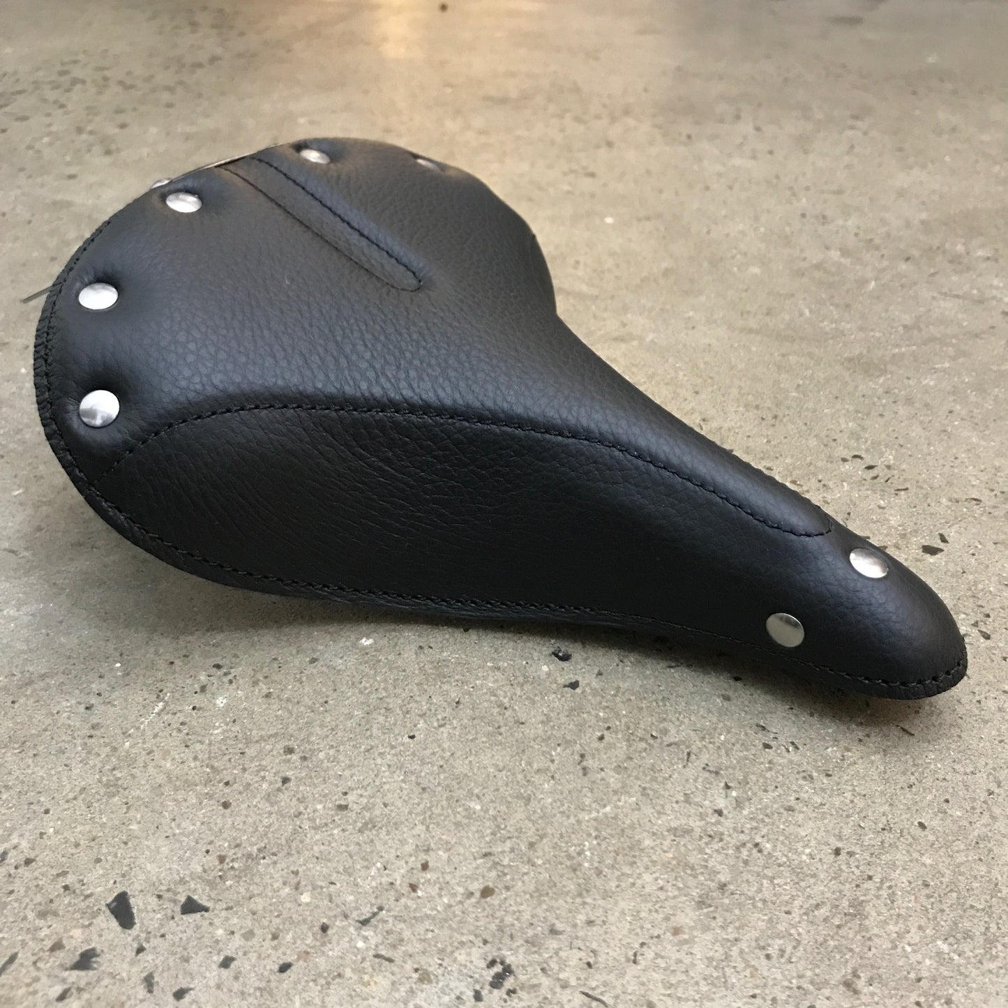 BROWN JERSEY - Momma Cass Leather Saddle - Black