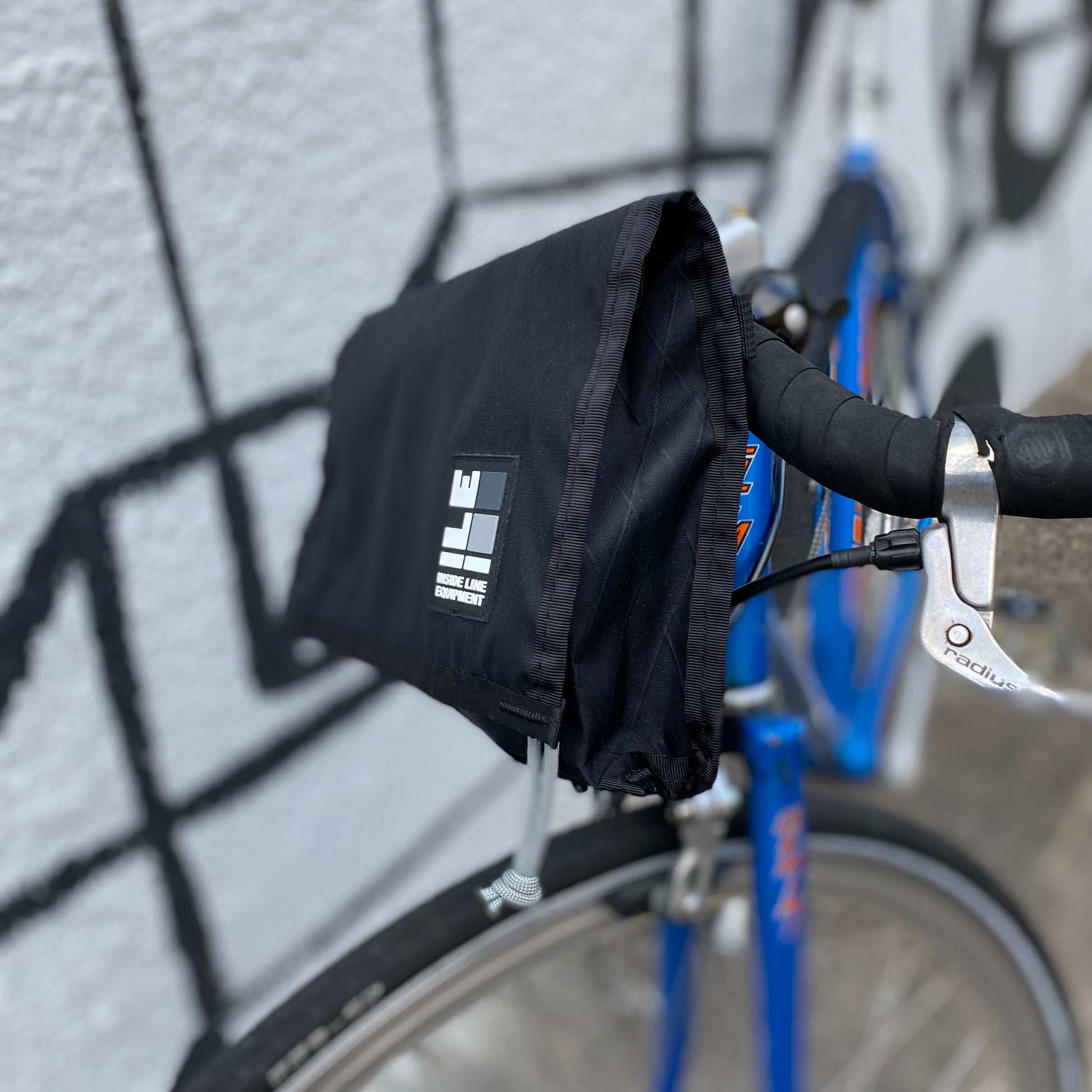 ILE - Aero Bar Bag