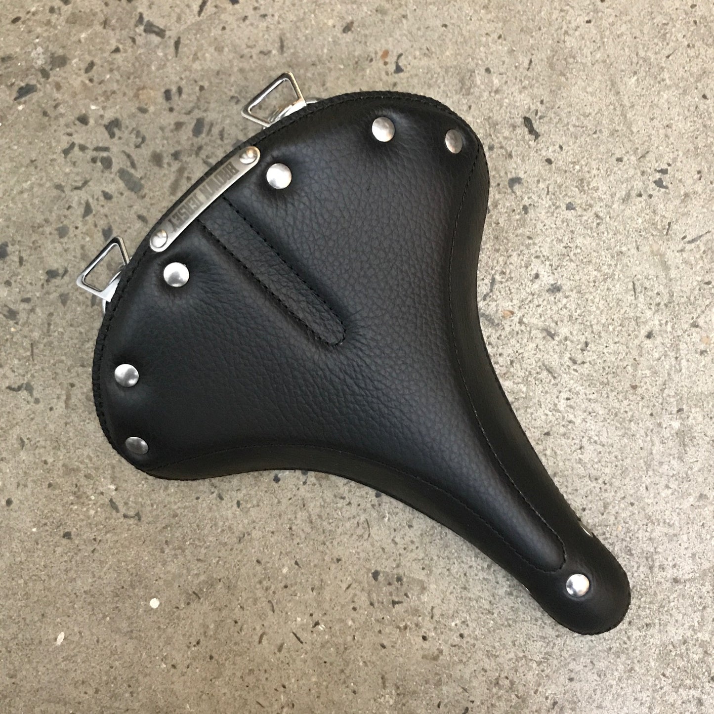 BROWN JERSEY - Momma Cass Leather Saddle - Black