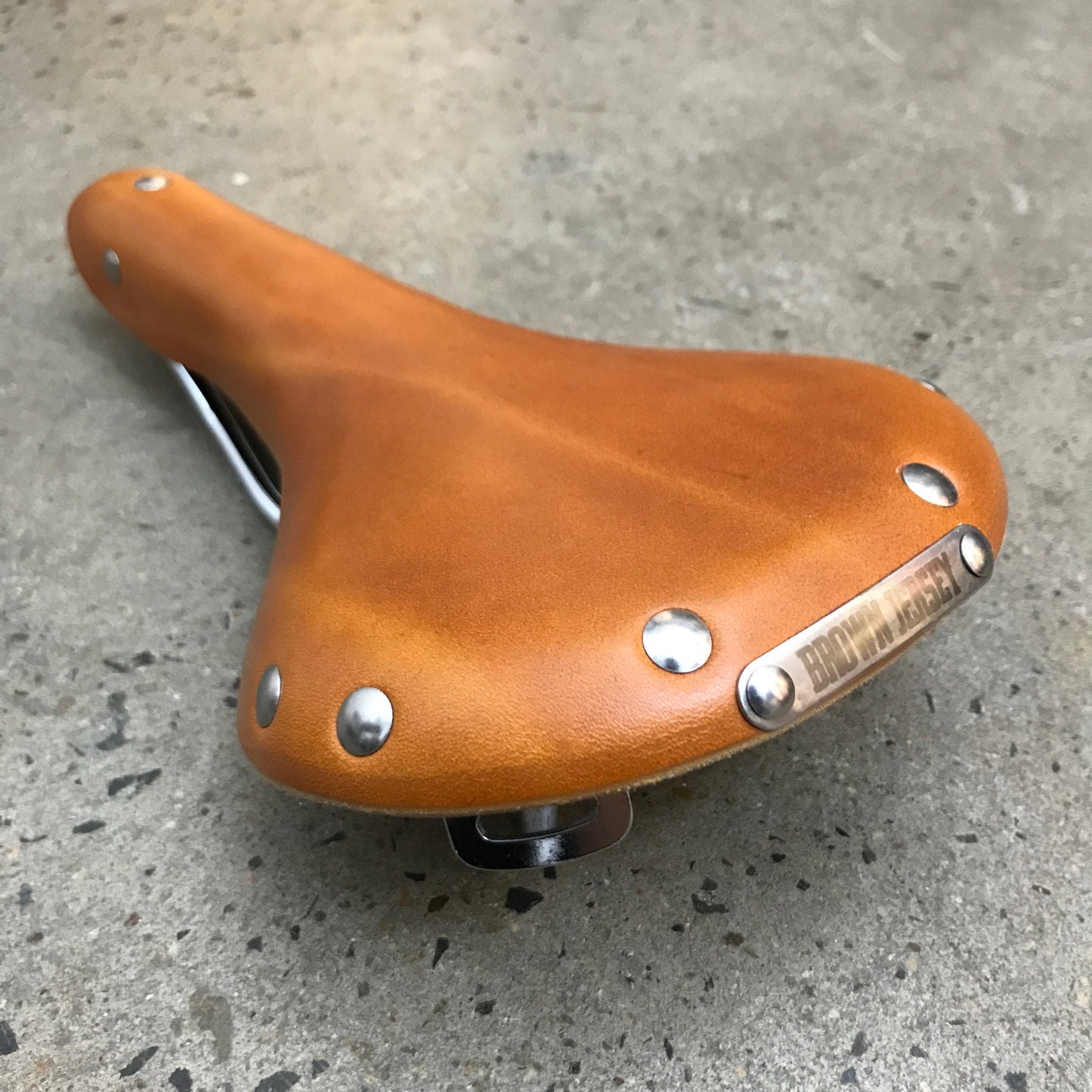 BROWN JERSEY - Bowie Leather Saddle - Honey