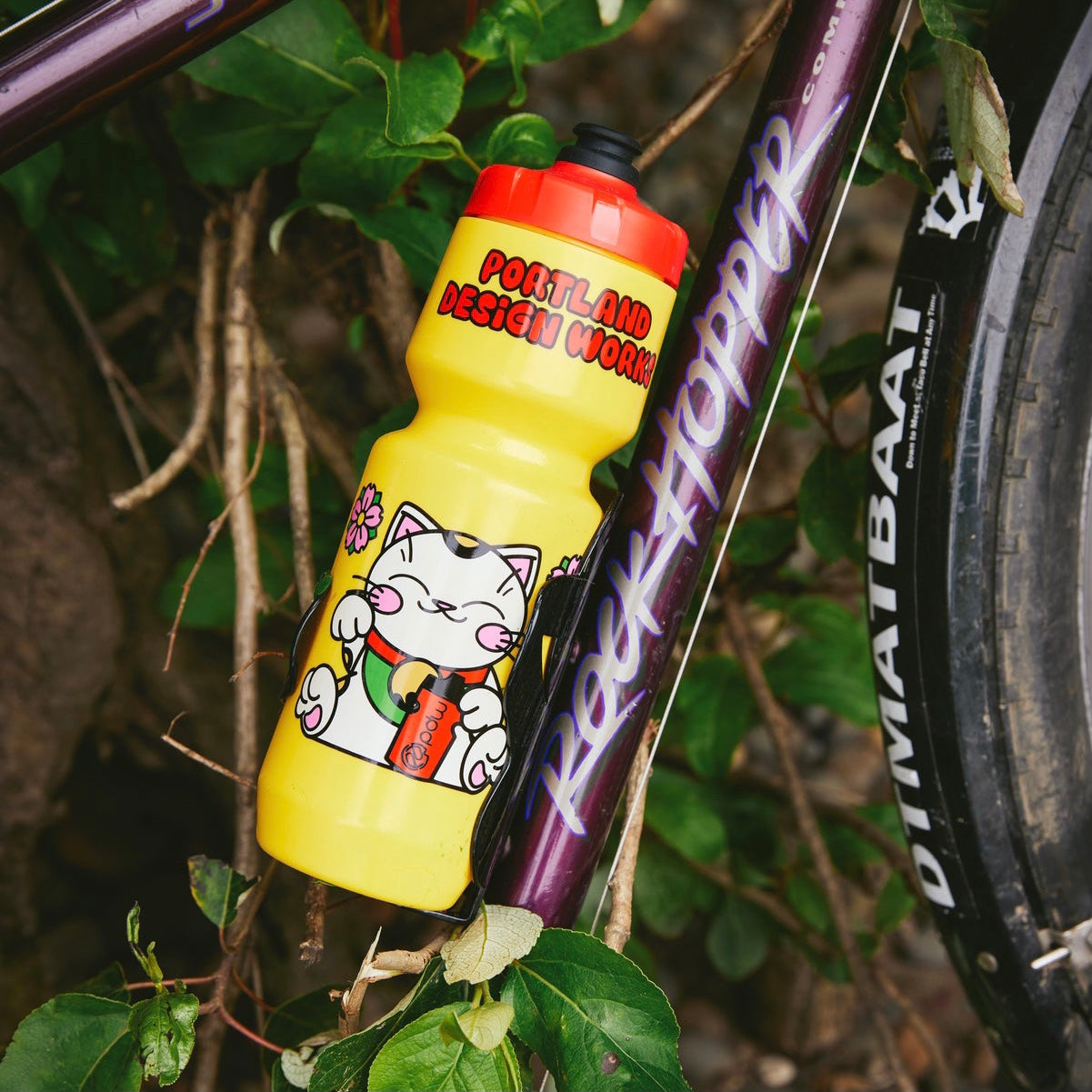 PORTLAND DESIGN WORKS Maneki-Neko Drink Bottle
