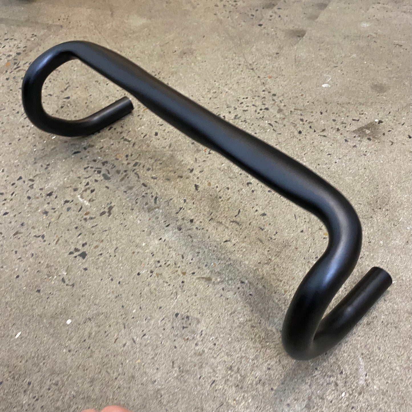 HANDLEBAR 420mm - Black
