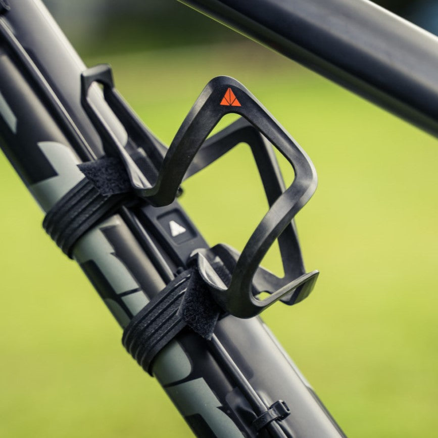 GRANITE Aux Carbon Bottle Cage with Strap Kit