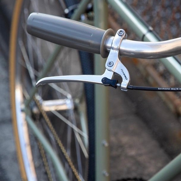TEKTRO FL750 Road Brake Levers - Silver