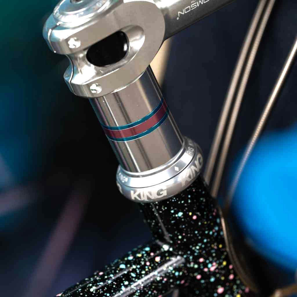 BLUE LUG 1-1/8 inch aluminium colour spacer