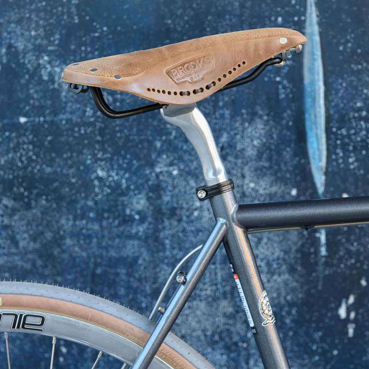 BLUE LUG Aero Seatpost - Silver