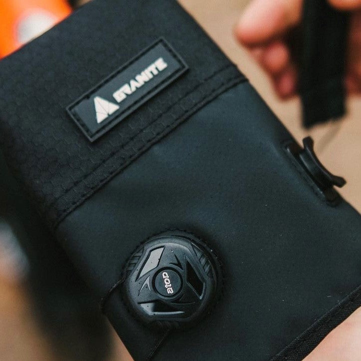 GRANITE DESIGN Quiver Roll Up Saddle Bag
