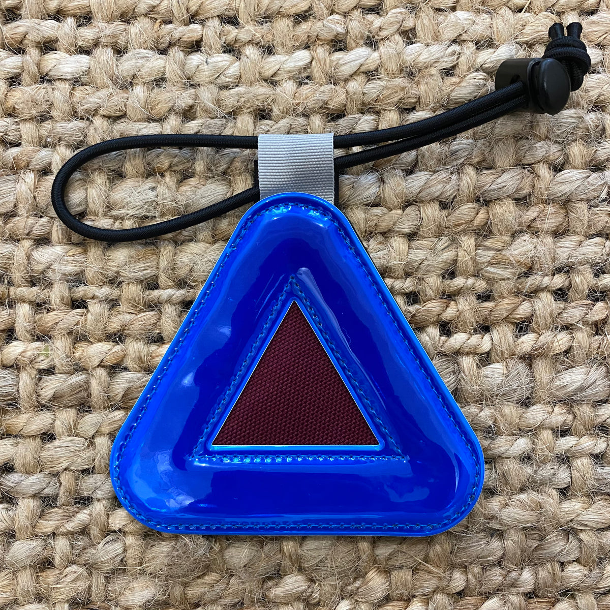 BLUE LUG Triangle Reflector