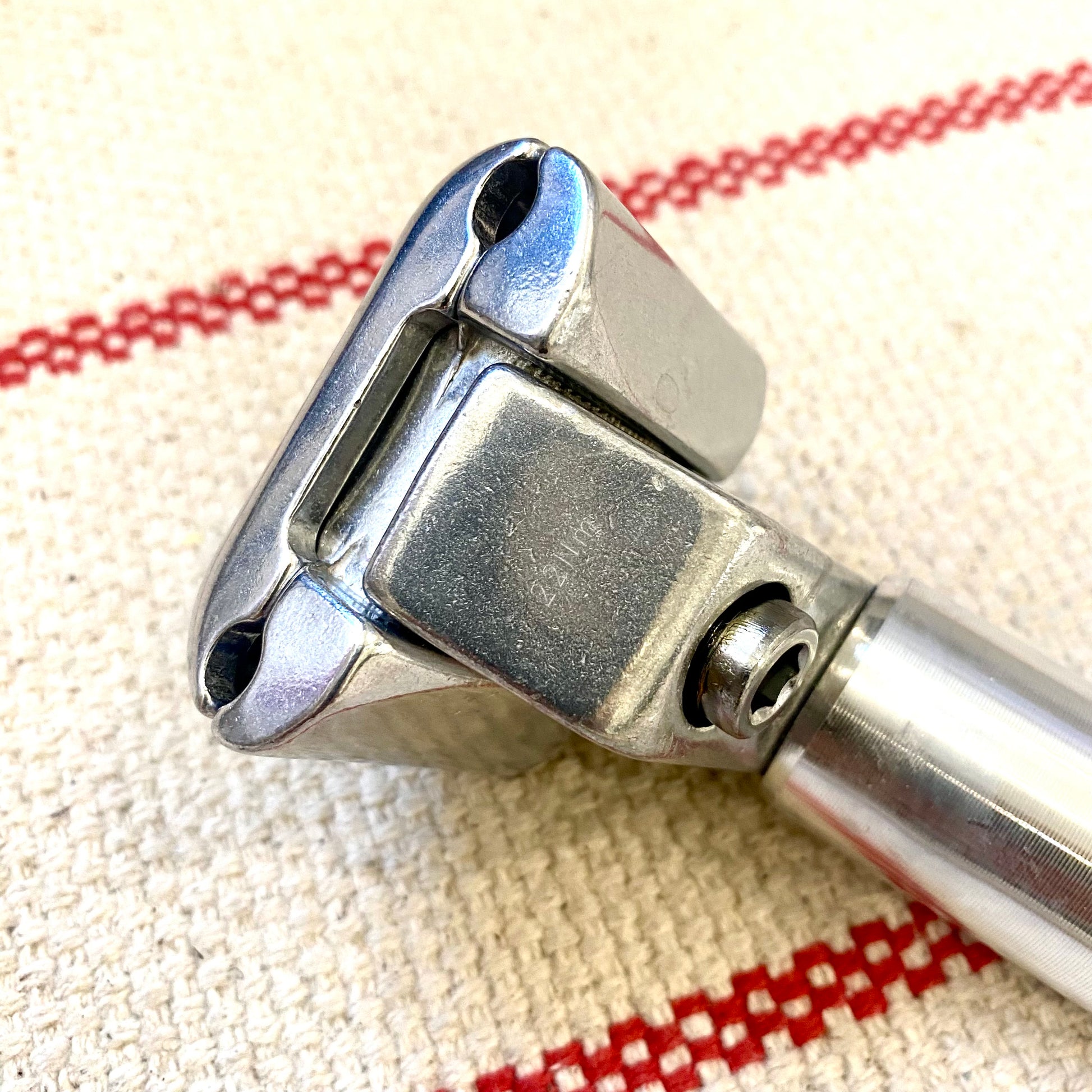 SEATPOST - 27.2mm - Silver 400mm