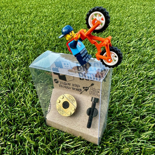 YELLOW BIRD THREAD WORKS Kyoot Brick Buddy Brass Stem Cap