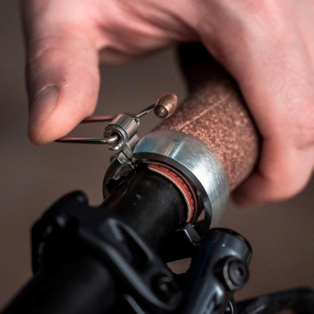 KNOG Oi Luxe Bike Bell - Silver