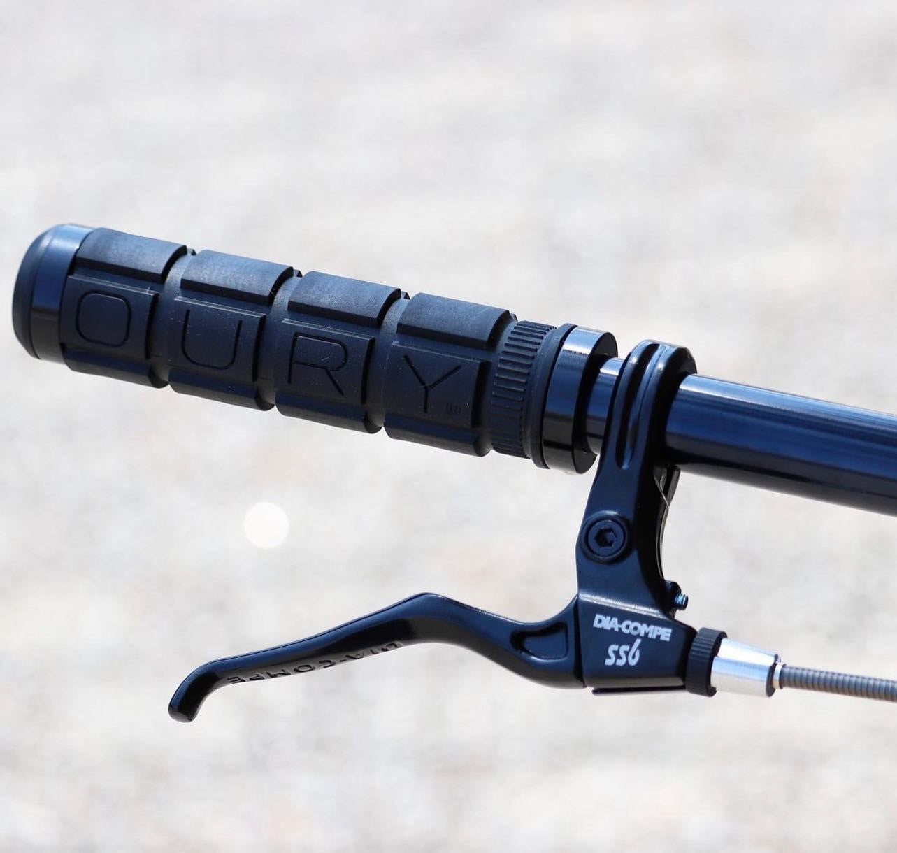 Bmx Bike Grips Oury V2 Single-Clamp Lock-On Bar Grips