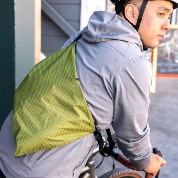 OUTER SHELL Magic Musette Bag - Avocado