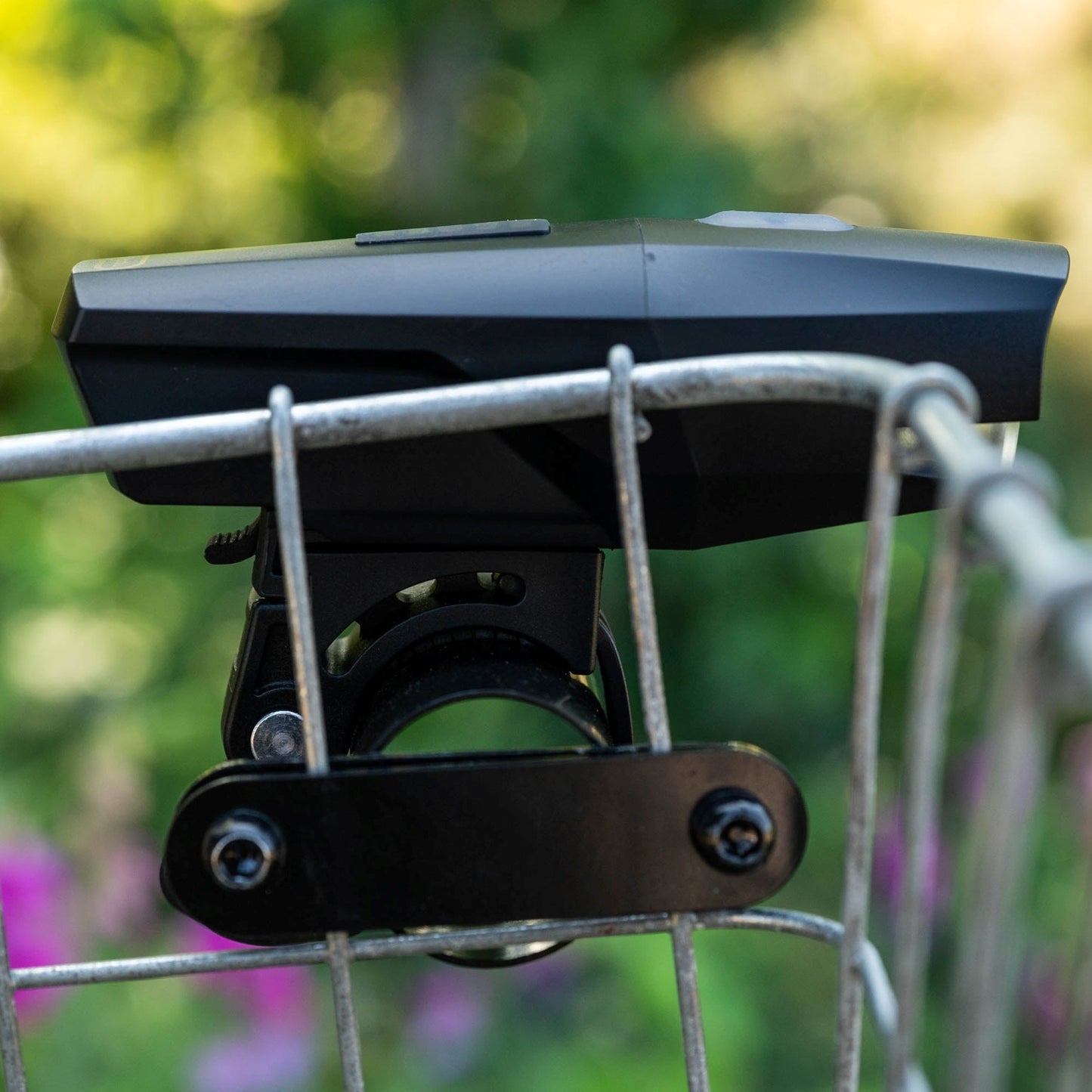 PORTLAND DESIGN WORKS Outpost Light Mount to Wire Basket