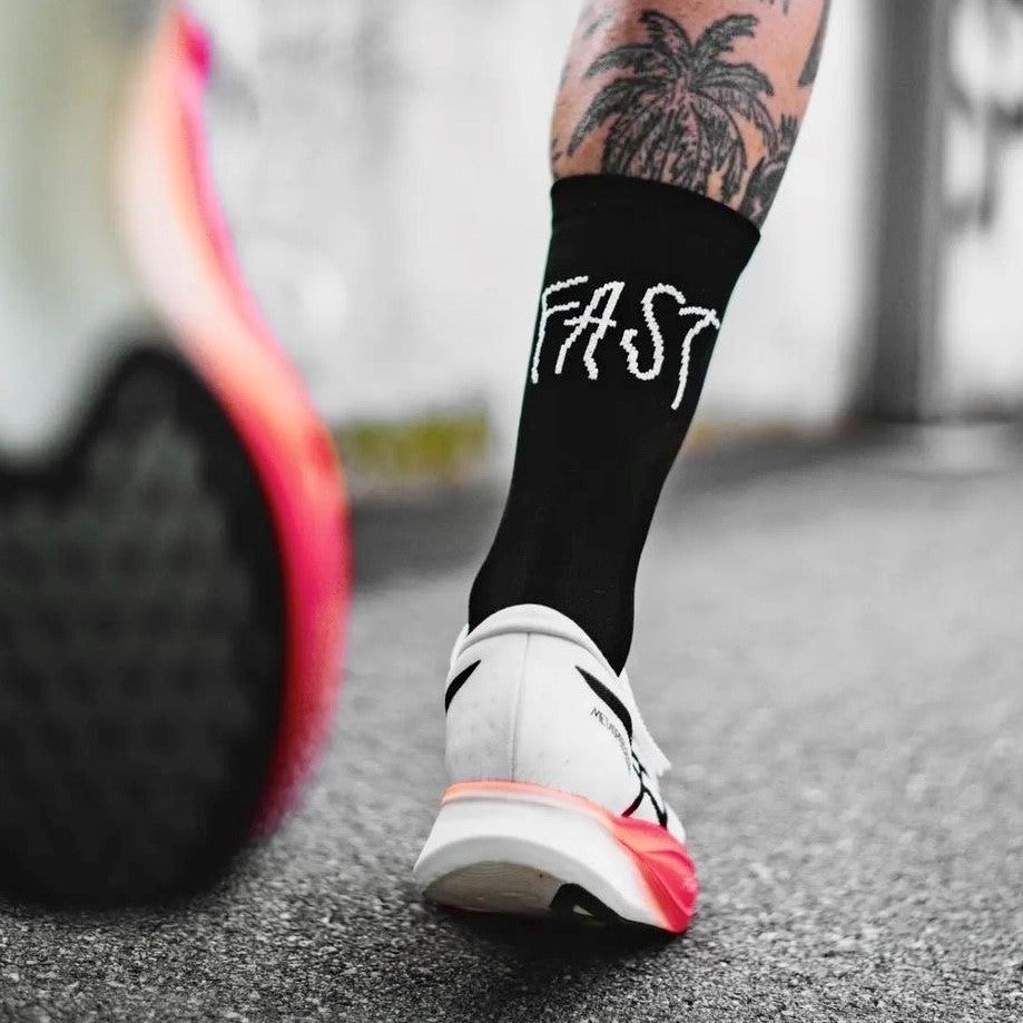 PACIFIC AND CO Stay Fast Performance Socks