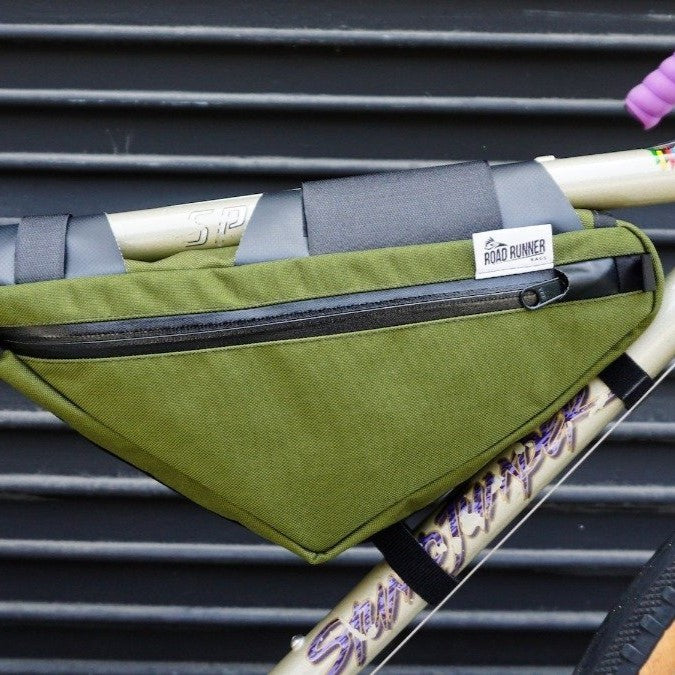 ROAD RUNNER Wedge Half Frame Bike Bag