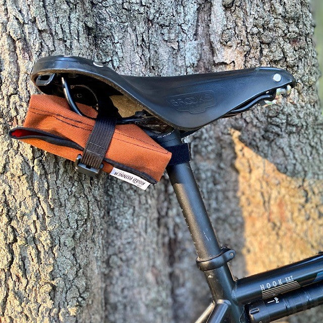 ROAD RUNNER Tool Saddle Roll - Rust Cordura