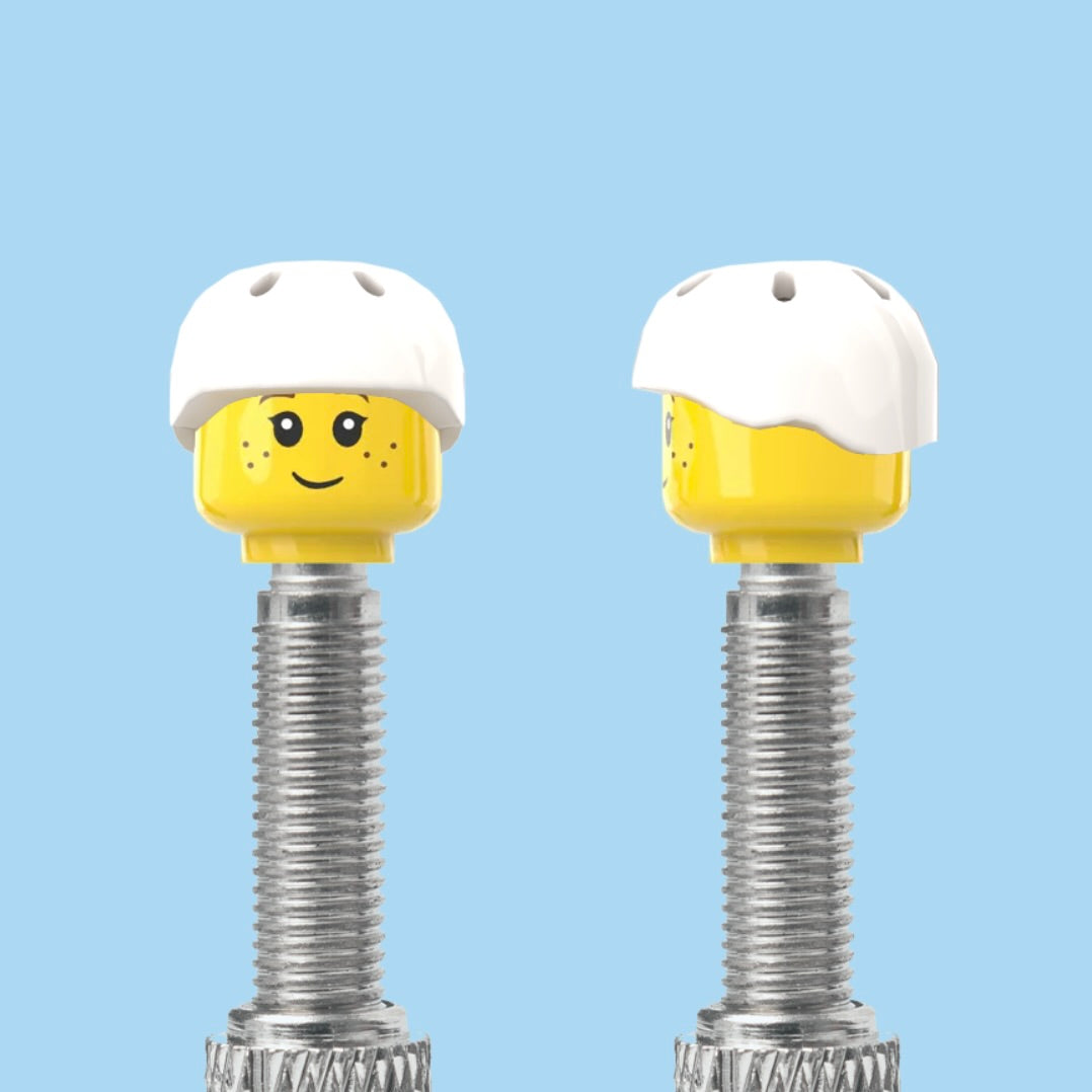 Smiley Face with Freckles with White Helmet - Presta