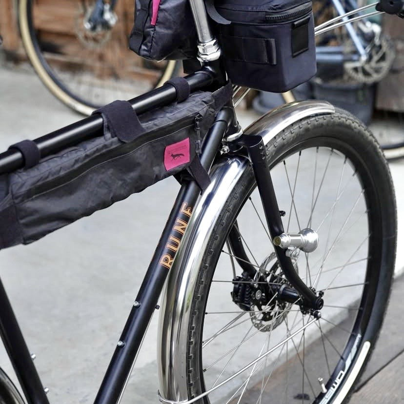 SWIFT INDUSTRIES 4L Hold Fast Half Frame Bag - Black
