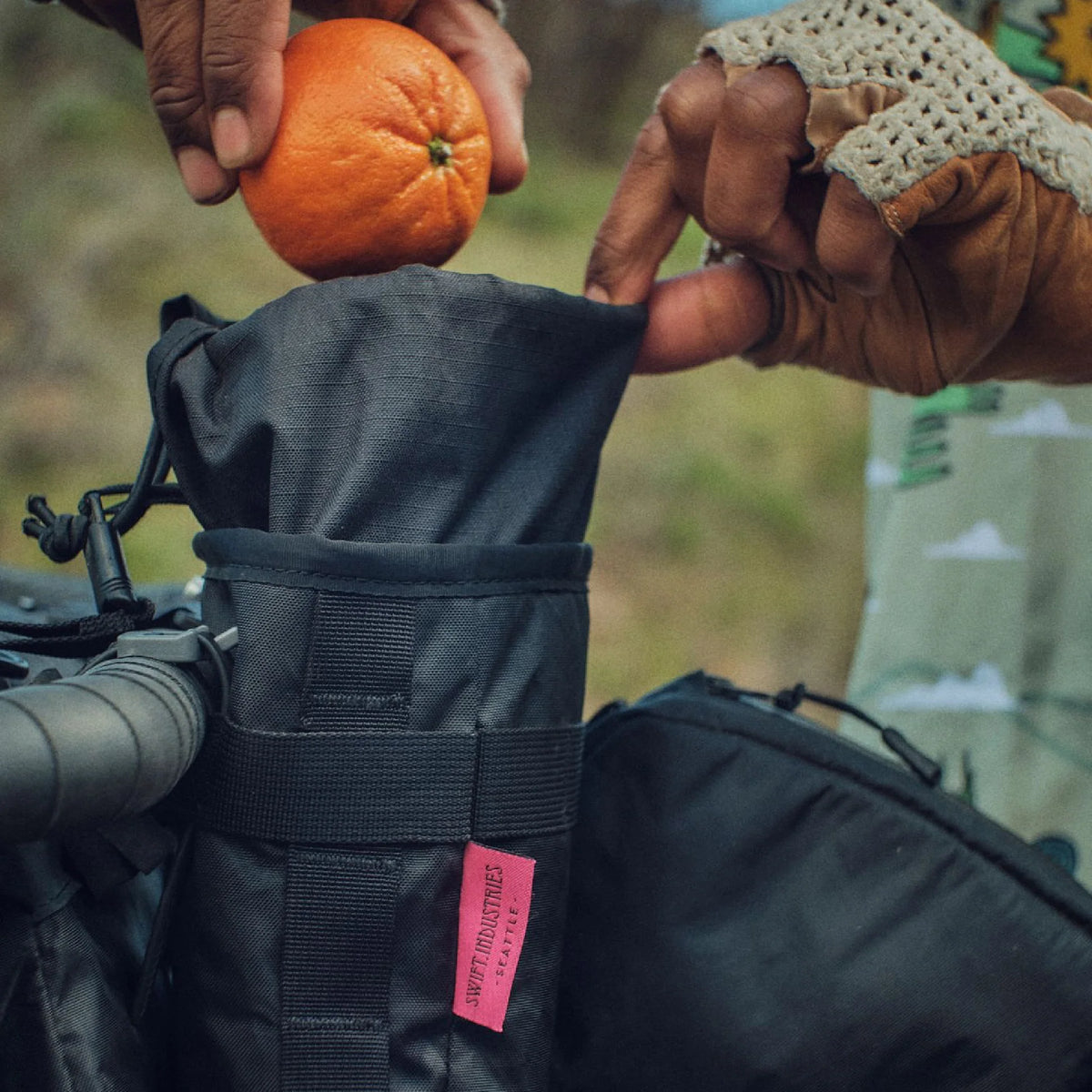 SWIFT INDUSTRIES Gibby Stem Bag - Black
