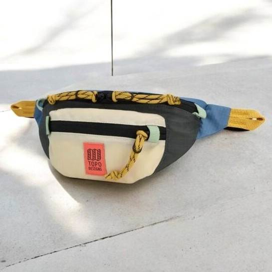 TOPO DESIGNS Mountain Hip Bag - Stone Blue / Bone White