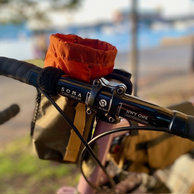 TOPO DESIGNS Mountain Hydro Sling - Woodland / Terracotta
