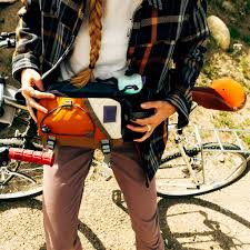 TOPO DESIGNS Mountain Hydro Hip Pack - Mustard / Clay