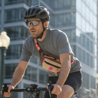 TOPO DESIGNS Mountain Hip Bag - Desert Palm / Sahara