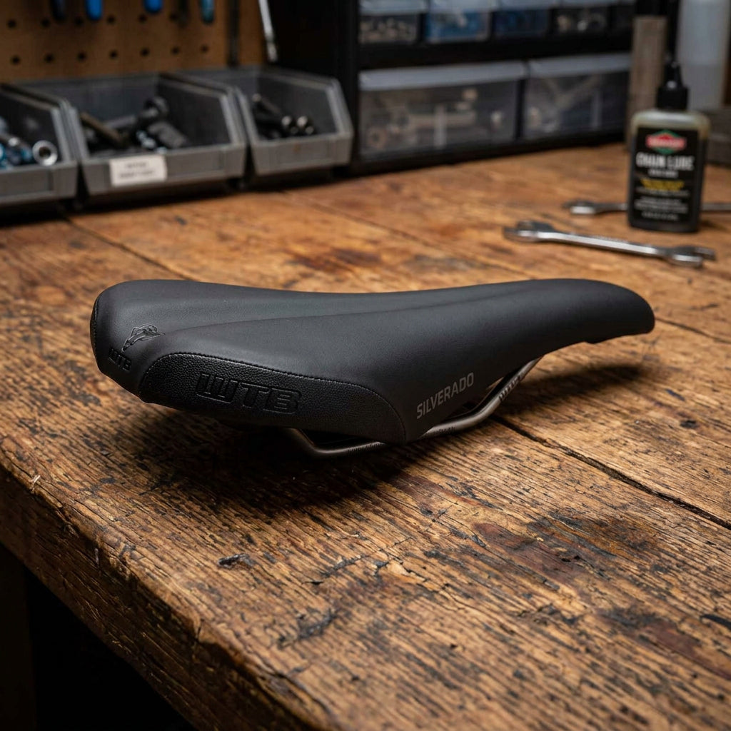 WTB Silverado Race Saddle Blue Lug Special Edition - All Black
