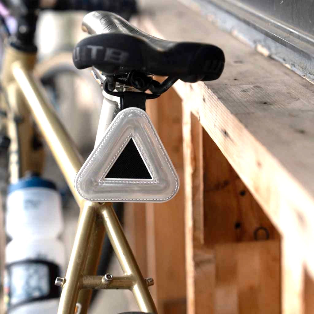 BLUE LUG Triangle Reflector