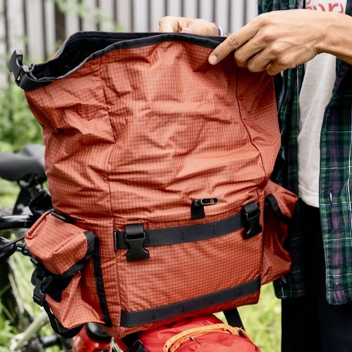 FAIRWEATHER Handlebar Bike Bag ADV - Ultra Grid Chilli