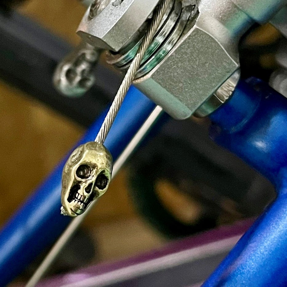 Hatchet Brass Cable End - Skull