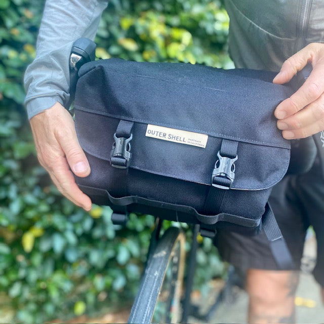 OUTER SHELL Mega Handlebar Bag - Black