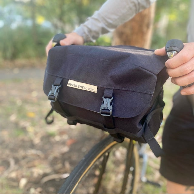 OUTER SHELL Mega Handlebar Bag - Black