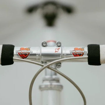 SIMWORKS Gettin’ Hungry Stem 4-Bolt Faceplate - Tomato Red