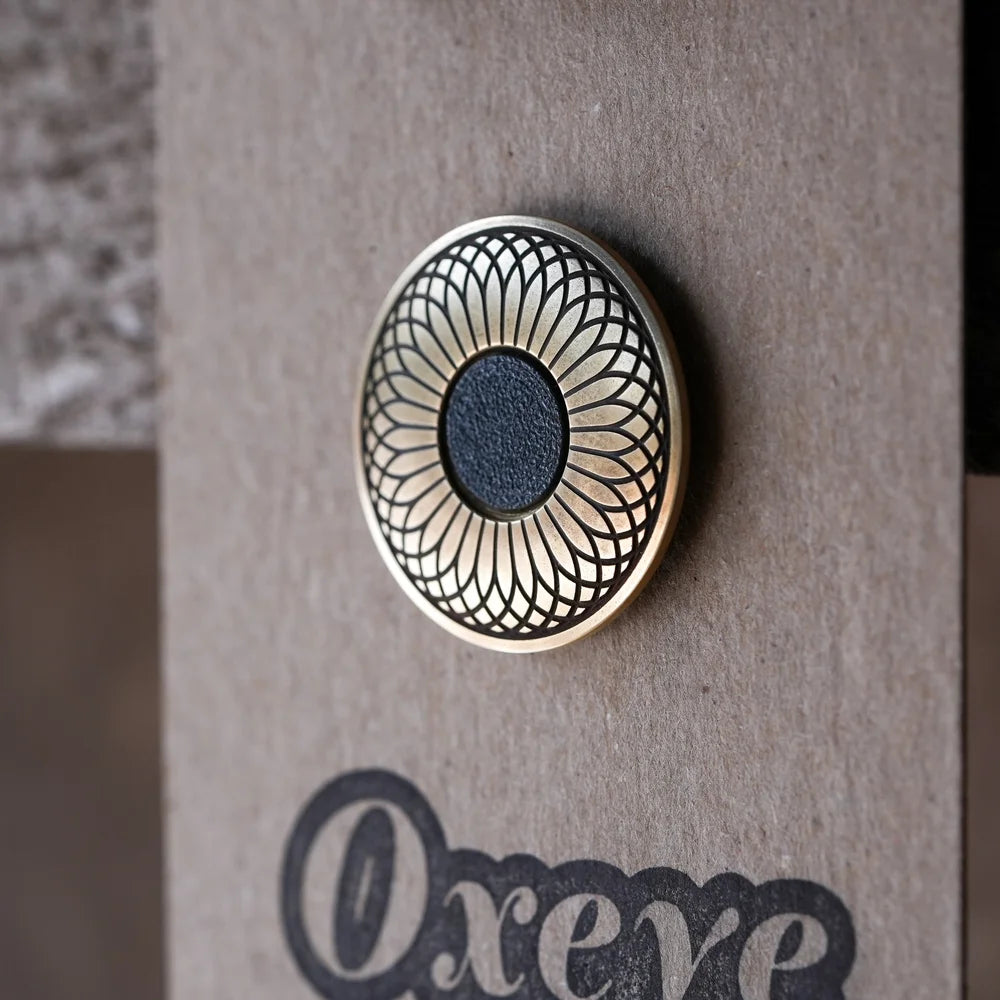 YELLOW BIRD THREAD WORKS Oxeye Brass Stem Cap