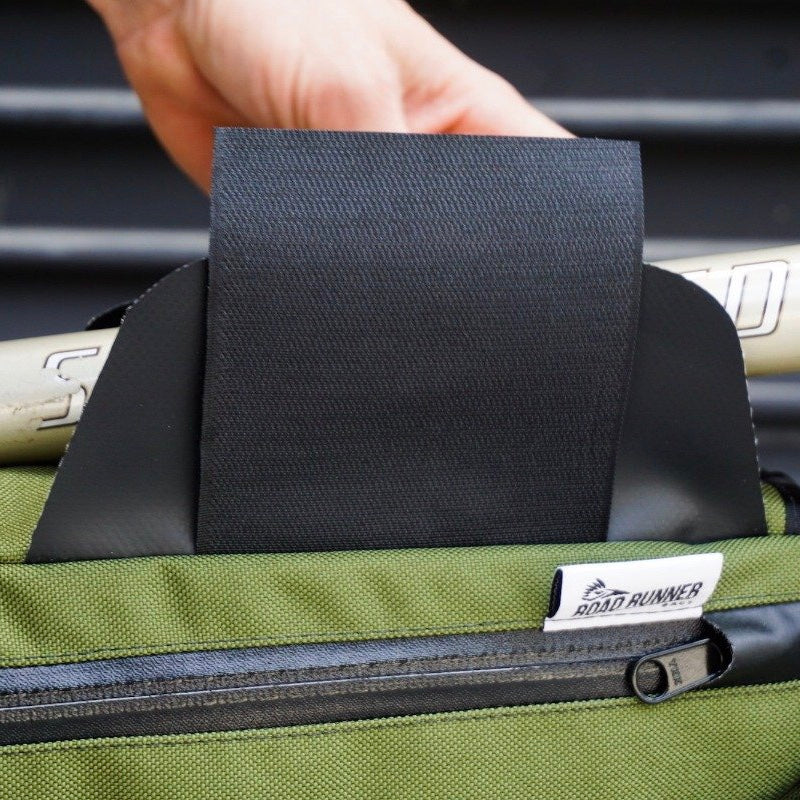 ROAD RUNNER Wedge Half Frame Bag