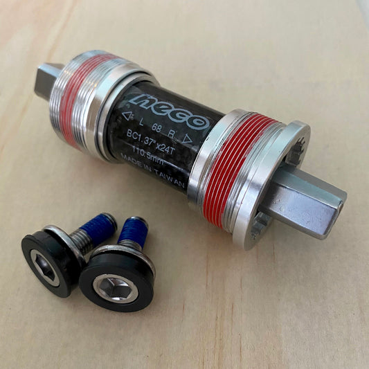 NECO Bottom Bracket - Carbon
