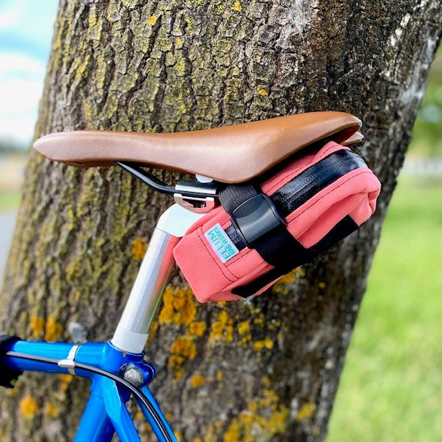 ELLUM BAG WORKS Buzztail Bike Saddle Bag - Coral