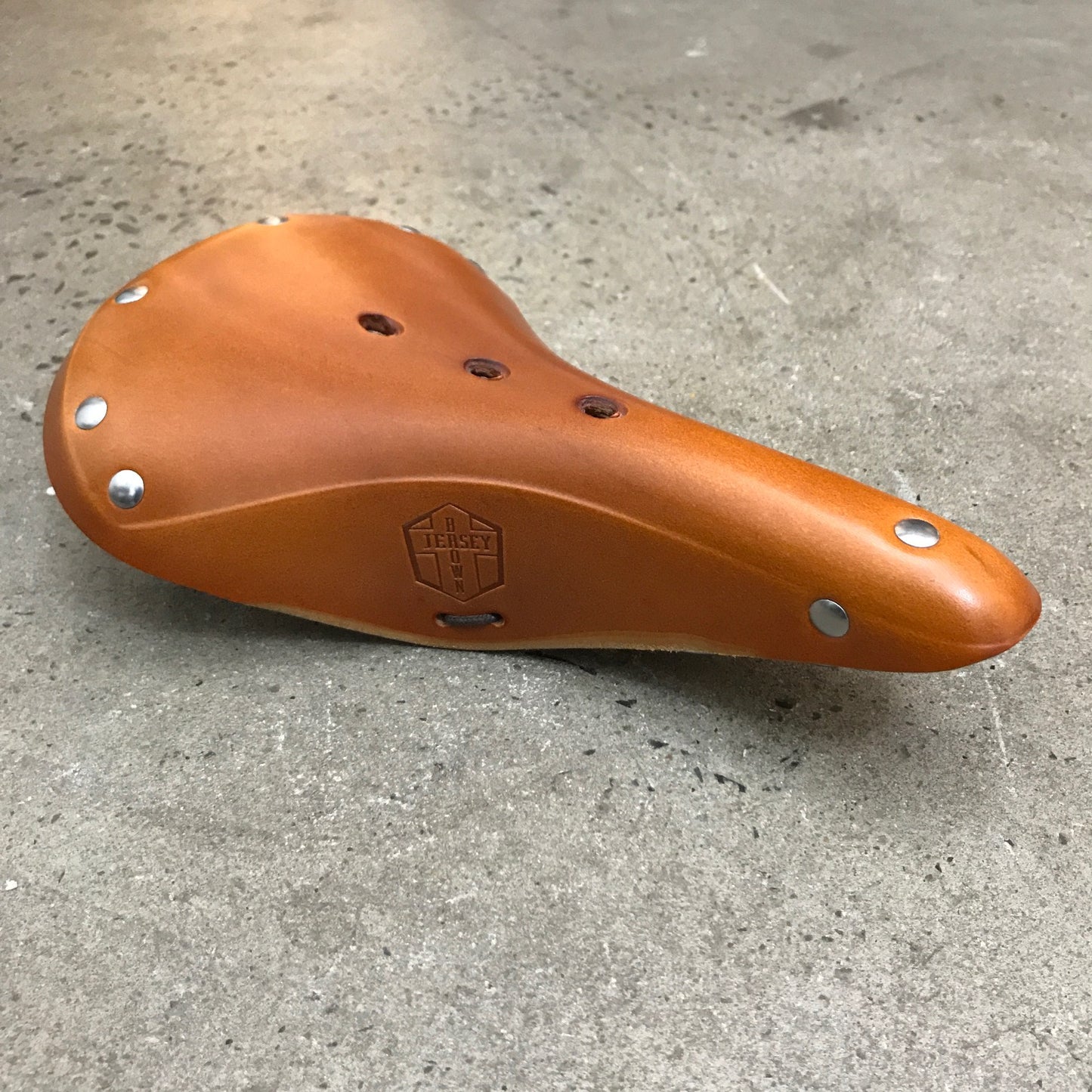 BROWN JERSEY - GS17 Leather Saddle - Honey