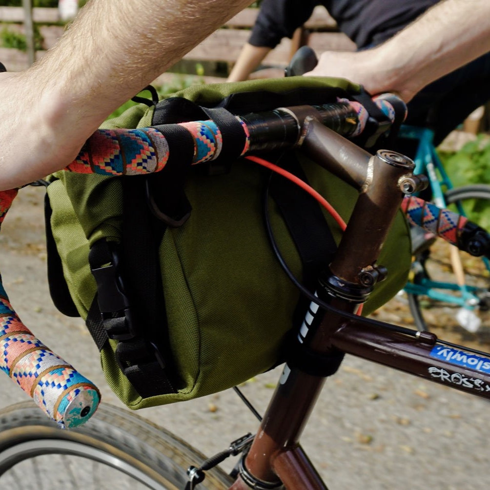 ROAD RUNNER Middle Earth Jammer Handlebar Bike Bag Olive FREE