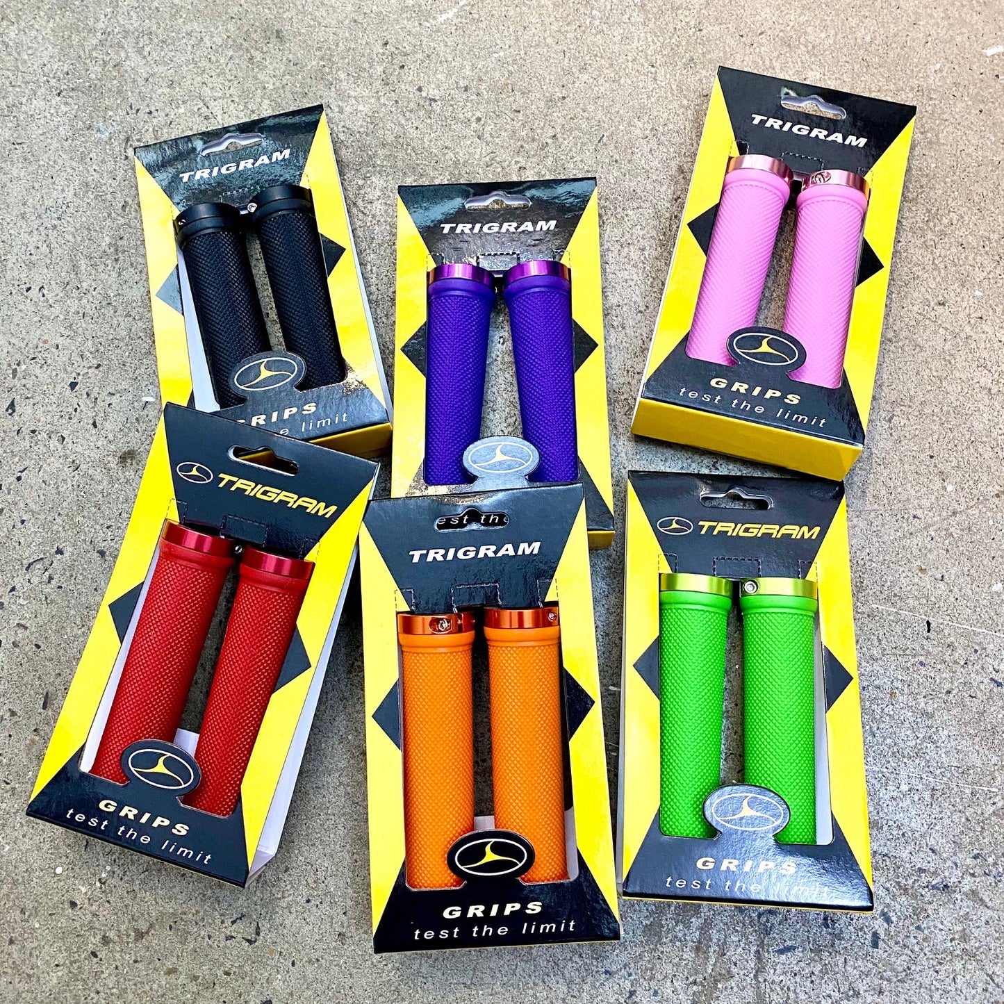 TRIGRAM Handlebar Grips