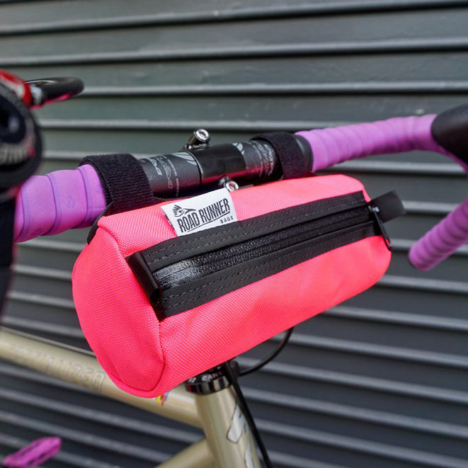 ROAD RUNNER - Burrito Handlebar Bag - Pink Cordura