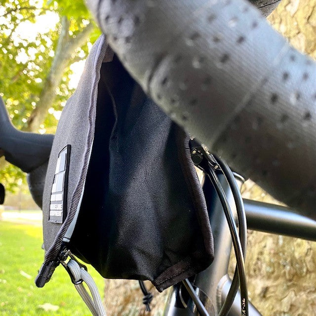 INSIDE LINE EQUIPMENT Aero Handlebar Bag - Black Cordura